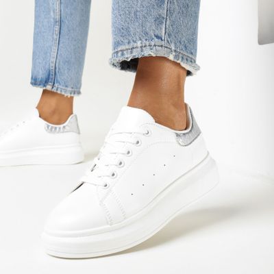 Buty sportowe damskie casual born2be ze sklepu: born2be.pl w kategorii: Buty sportowe damskie - zdjęcie 054DCF2-170-2564_112200