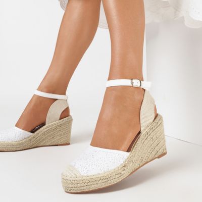 Espadryle damskie casualowe na lato born2be ze sklepu: born2be.pl w kategorii: Espadryle damskie - zdjęcie 054DCF2-170-2564_155378