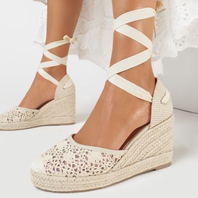 born2be - Espadryle damskie casual ze sklepu: born2be.pl w kategorii: Espadryle damskie - zdjęcie 054DCF2-170-2564_164049