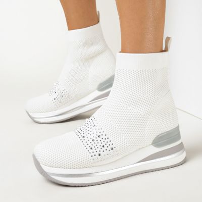 Buty sportowe damskie casual na lato born2be ze sklepu: born2be.pl w kategorii: Buty sportowe damskie - zdjęcie 054DCF2-170-2564_204865