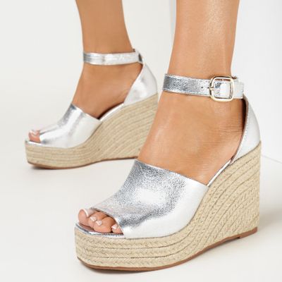 born2be - Espadryle damskie casual ze sklepu: born2be.pl w kategorii: Espadryle damskie - zdjęcie 054DCF2-170-2564_224067