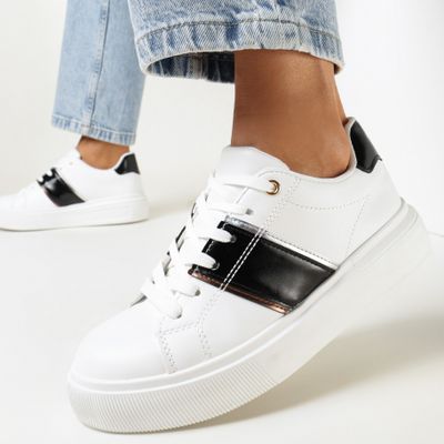 Buty sportowe damskie na zimę casual born2be ze sklepu: born2be.pl w kategorii: Buty sportowe damskie - zdjęcie 054DCF2-170-2564_232470