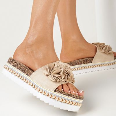 Klapki damskie boho born2be ze sklepu: born2be.pl w kategorii: Klapki damskie - zdjęcie 054DCF2-170-2564_235071