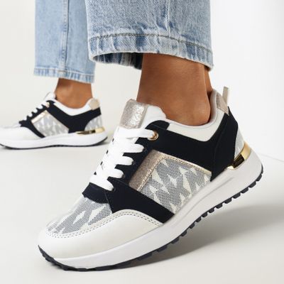Buty sportowe damskie casual born2be ze sklepu: born2be.pl w kategorii: Buty sportowe damskie - zdjęcie 054DCF2-170-2564_237197