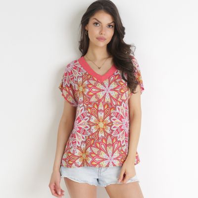 Bluzka damska na wiosnę casual born2be ze sklepu: born2be.pl w kategorii: Bluzki damskie - zdjęcie 054DCF2-170-2564_243307