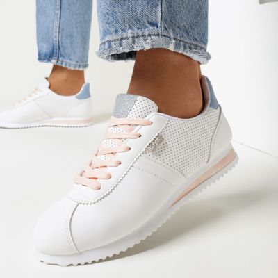 born2be - Buty sportowe damskie na wiosnę ze sklepu: born2be.pl w kategorii: Buty sportowe damskie - zdjęcie 054DCF2-170-2564_243920