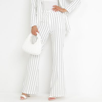 Spodnie damskie casual born2be ze sklepu: born2be.pl w kategorii: Spodnie damskie - zdjęcie 054DCF2-170-2564_245428