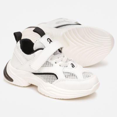 Buty sportowe dziecięce bez wzorów born2be ze sklepu: born2be.pl w kategorii: Buty sportowe dziecięce - zdjęcie 054DCF2-170-2564_248727