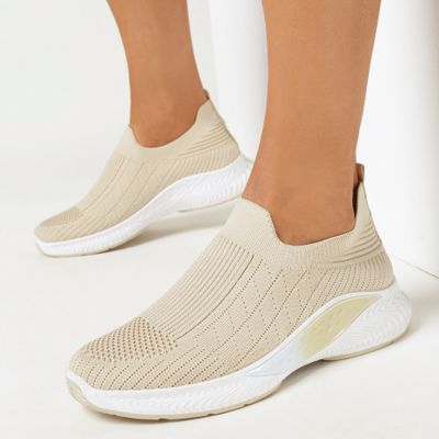 born2be - Buty sportowe damskie ze sklepu: born2be.pl w kategorii: Buty sportowe damskie - zdjęcie 054DCF2-170-2564_251551