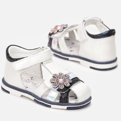 Sandały dziecięce sportowy born2be ze sklepu: born2be.pl w kategorii: Sandały dziecięce - zdjęcie 054DCF2-170-2564_253638