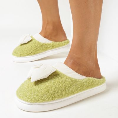 Kapcie damskie wiosenne casual born2be ze sklepu: born2be.pl w kategorii: Kapcie damskie - zdjęcie 054DCF2-170-2564_272804