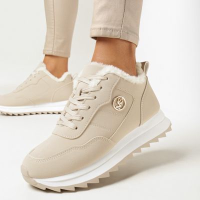 Buty sportowe damskie casualowe born2be ze sklepu: born2be.pl w kategorii: Buty sportowe damskie - zdjęcie 054DCF2-170-2564_280347