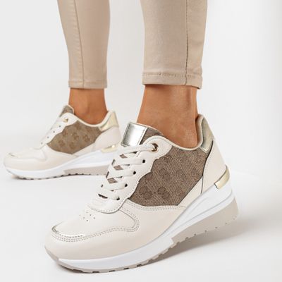 Buty sportowe damskie na zimę born2be ze sklepu: born2be.pl w kategorii: Buty sportowe damskie - zdjęcie 054DCF2-170-2564_291820