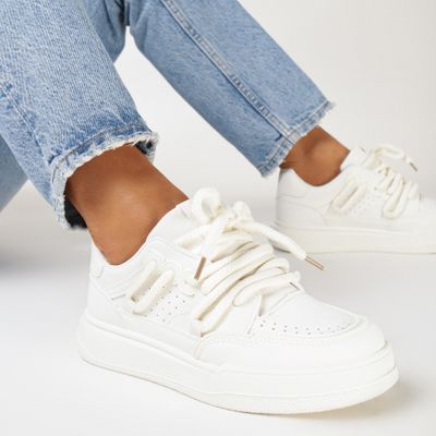 Buty sportowe damskie na zimę born2be ze sklepu: born2be.pl w kategorii: Buty sportowe damskie - zdjęcie 054DCF2-170-2564_296236