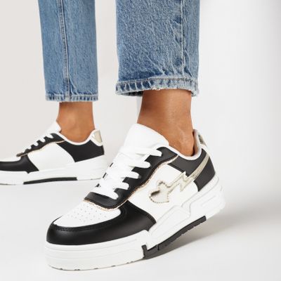 Buty sportowe damskie casual born2be ze sklepu: born2be.pl w kategorii: Buty sportowe damskie - zdjęcie 054DCF2-170-2564_298995