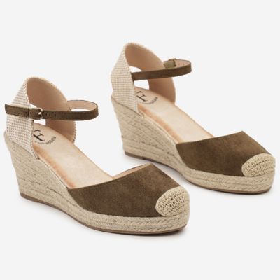 Espadryle damskie eleganckie born2be ze sklepu: born2be.pl w kategorii: Espadryle damskie - zdjęcie 054DCF2-170-2564_303832
