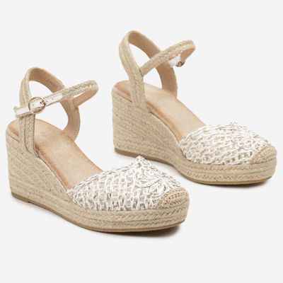 Espadryle damskie born2be ze sklepu: born2be.pl w kategorii: Espadryle damskie - zdjęcie 054DCF2-170-2564_310504