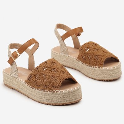 Espadryle damskie born2be ze sklepu: born2be.pl w kategorii: Espadryle damskie - zdjęcie 054DCF2-170-2564_312438