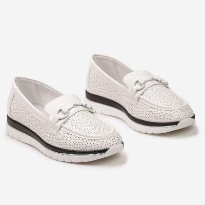 born2be - Mokasyny casual na wiosnę ze sklepu: born2be.pl w kategorii: Mokasyny damskie - zdjęcie 054DCF2-170-2564_314981