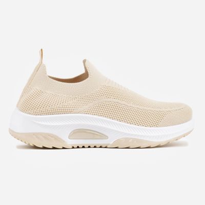 Buty sportowe damskie eleganckie born2be ze sklepu: born2be.pl w kategorii: Buty sportowe damskie - zdjęcie 054DCF2-170-2564_322454