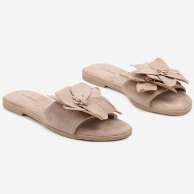 Klapki damskie casual born2be ze sklepu: born2be.pl w kategorii: Klapki damskie - zdjęcie 054DCF2-170-2564_323054