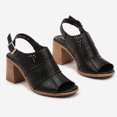 Sandały damskie casual born2be ze sklepu: born2be.pl w kategorii: Sandały damskie - zdjęcie 054DCF2-170-2564_324413