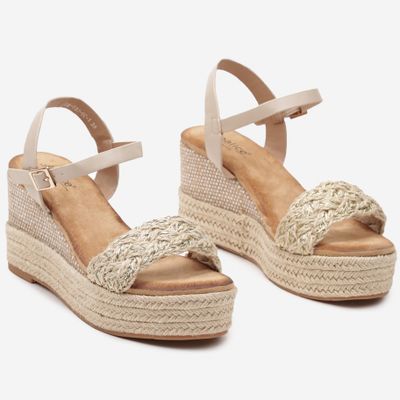 Espadryle damskie casual born2be ze sklepu: born2be.pl w kategorii: Espadryle damskie - zdjęcie 054DCF2-170-2564_327753