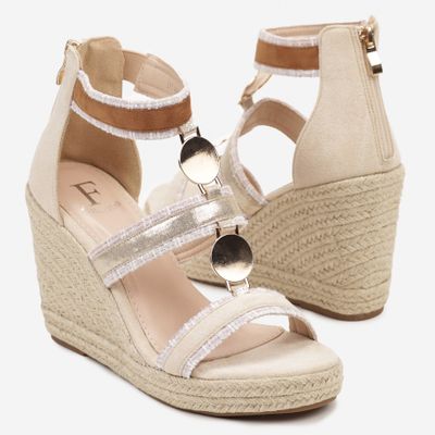 born2be - Espadryle damskie casual ze sklepu: born2be.pl w kategorii: Espadryle damskie - zdjęcie 054DCF2-170-2564_337637