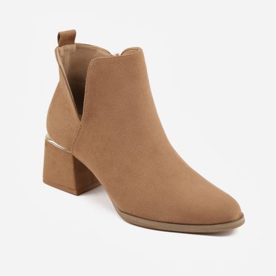 born2be - Botki casual na lato ze sklepu: born2be.pl w kategorii: Botki - zdjęcie 054DCF2-170-2564_349092