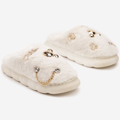 Kapcie damskie na zimę born2be ze sklepu: born2be.pl w kategorii: Kapcie damskie - zdjęcie 054DCF2-170-2564_357211