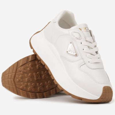 Buty sportowe damskie born2be ze sklepu: born2be.pl w kategorii: Buty sportowe damskie - zdjęcie 054DCF2-170-2564_364909