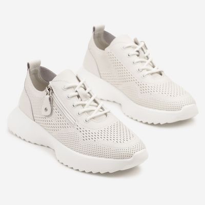 Buty sportowe damskie born2be ze sklepu: born2be.pl w kategorii: Buty sportowe damskie - zdjęcie 054DCF2-170-2564_367022