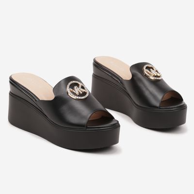 Klapki damskie casual born2be ze sklepu: born2be.pl w kategorii: Klapki damskie - zdjęcie 054DCF2-170-2564_369374