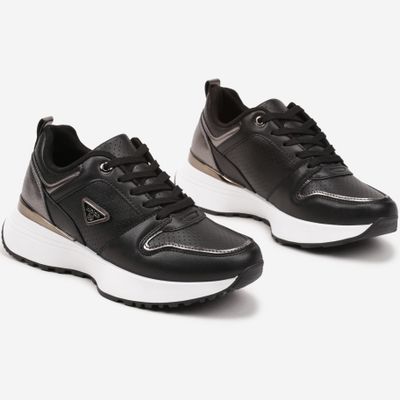 Buty sportowe damskie na zimę born2be ze sklepu: born2be.pl w kategorii: Buty sportowe damskie - zdjęcie 054DCF2-170-2564_369654