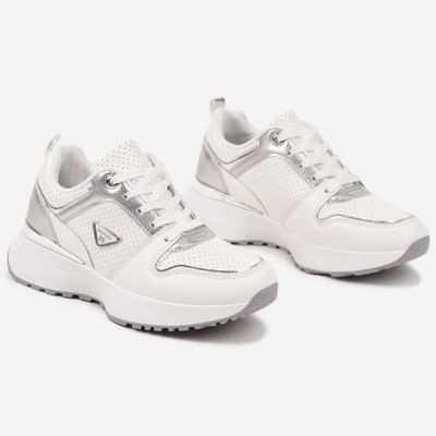Buty sportowe damskie born2be ze sklepu: born2be.pl w kategorii: Buty sportowe damskie - zdjęcie 054DCF2-170-2564_369660
