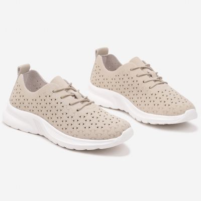 born2be - Buty sportowe damskie ze sklepu: born2be.pl w kategorii: Buty sportowe damskie - zdjęcie 054DCF2-170-2564_371028