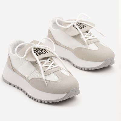 Buty sportowe damskie casualowe na zimę born2be ze sklepu: born2be.pl w kategorii: Buty sportowe damskie - zdjęcie 054DCF2-170-2564_374095