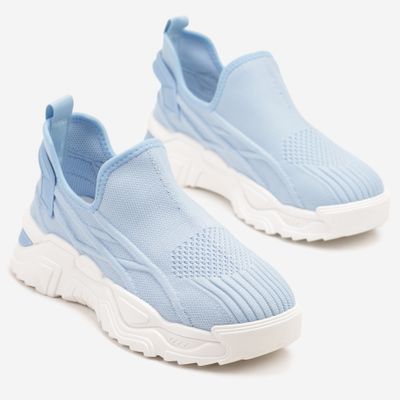Buty sportowe damskie na zimę born2be ze sklepu: born2be.pl w kategorii: Buty sportowe damskie - zdjęcie 054DCF2-170-2564_374852