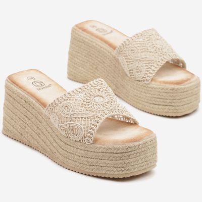 Espadryle damskie born2be ze sklepu: born2be.pl w kategorii: Espadryle damskie - zdjęcie 054DCF2-170-2564_377011