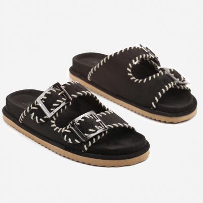 born2be - Klapki damskie na lato ze sklepu: born2be.pl w kategorii: Klapki damskie - zdjęcie 054DCF2-170-2564_377351