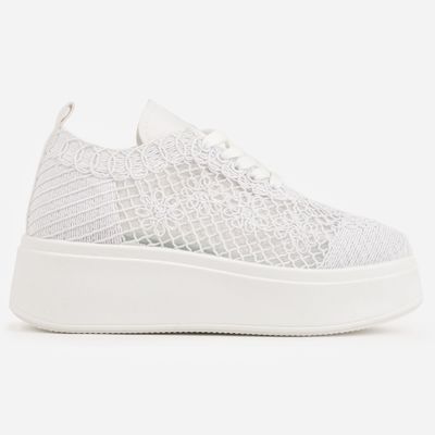 Buty sportowe damskie na wiosnę born2be ze sklepu: born2be.pl w kategorii: Buty sportowe damskie - zdjęcie 054DCF2-170-2564_377739