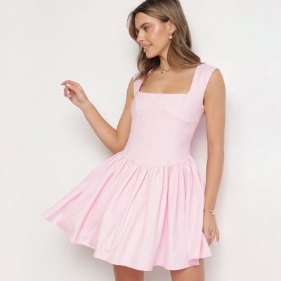 Sukienka casual born2be ze sklepu: born2be.pl w kategorii: Sukienki - zdjęcie 054DCF2-170-2564_379175