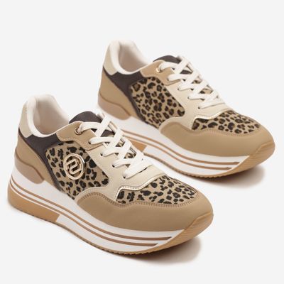 Buty sportowe damskie born2be ze sklepu: born2be.pl w kategorii: Buty sportowe damskie - zdjęcie 054DCF2-170-2564_380329