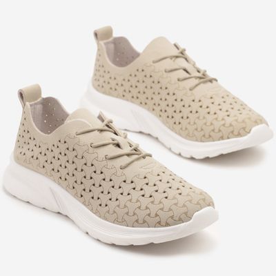 Buty sportowe damskie na wiosnę born2be ze sklepu: born2be.pl w kategorii: Buty sportowe damskie - zdjęcie 054DCF2-170-2564_381762