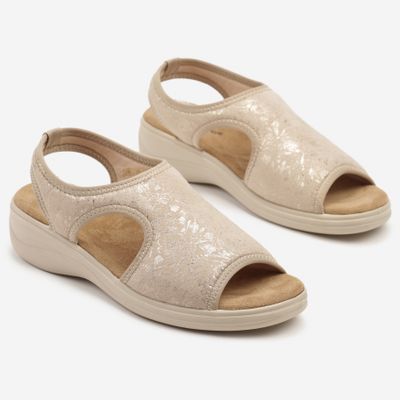 Sandały damskie casual born2be ze sklepu: born2be.pl w kategorii: Sandały damskie - zdjęcie 054DCF2-170-2564_383042