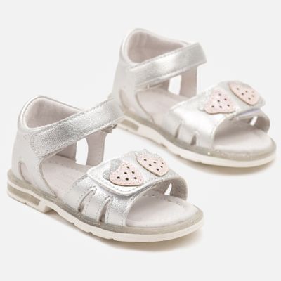 Sandały dziecięce młodzieżowy born2be ze sklepu: born2be.pl w kategorii: Sandały dziecięce - zdjęcie 054DCF2-170-2564_384068