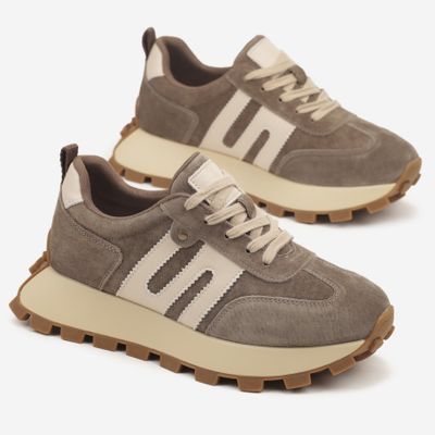 Buty sportowe damskie casual na zimę born2be ze sklepu: born2be.pl w kategorii: Buty sportowe damskie - zdjęcie 054DCF2-170-2564_396680