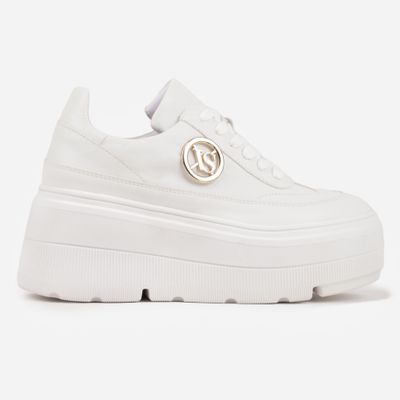 Buty sportowe damskie eleganckie born2be ze sklepu: born2be.pl w kategorii: Buty sportowe damskie - zdjęcie 054DCF2-170-2564_399145