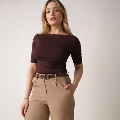 Bluzka damska casual born2be ze sklepu: born2be.pl w kategorii: Bluzki damskie - zdjęcie 054DCF2-170-2564_402799