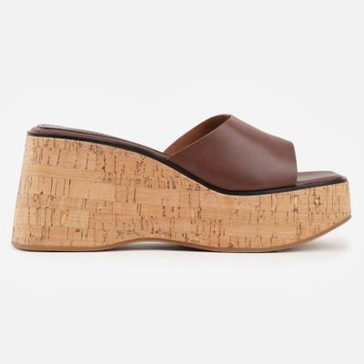 Klapki damskie casual gładkie born2be ze sklepu: born2be.pl w kategorii: Klapki damskie - zdjęcie 054DCF2-170-2564_406098